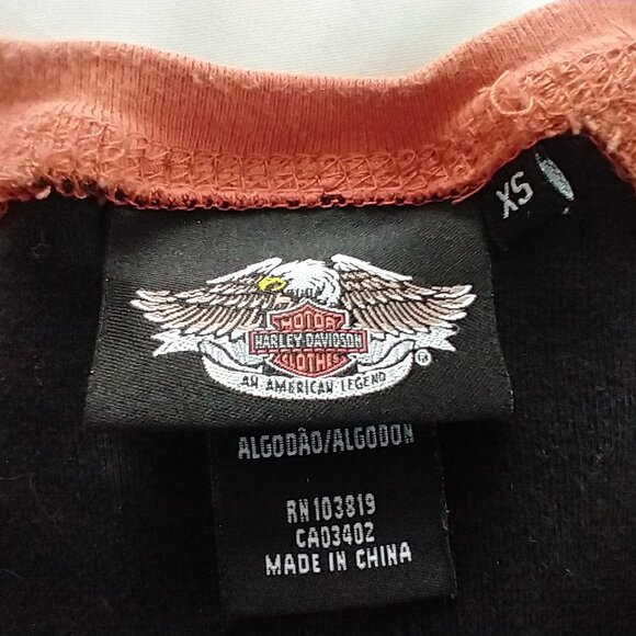 T shirt - Picture 2 of 3